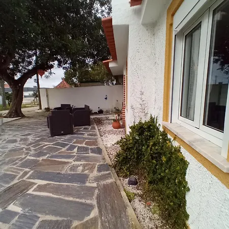 Feriehus O Mundo Da Lua Azeitão